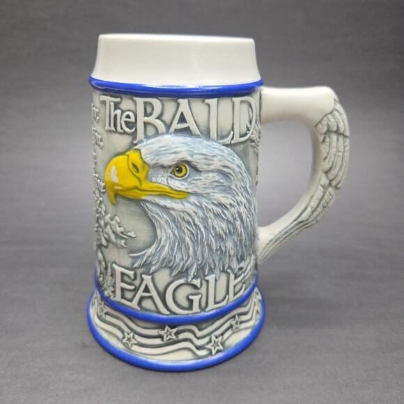 Bald Eagle Beer Stein 20oz Mug Tom O'Brien 2000 Ceramic 3D Ceramarte Brazil - Picture 9 of 9